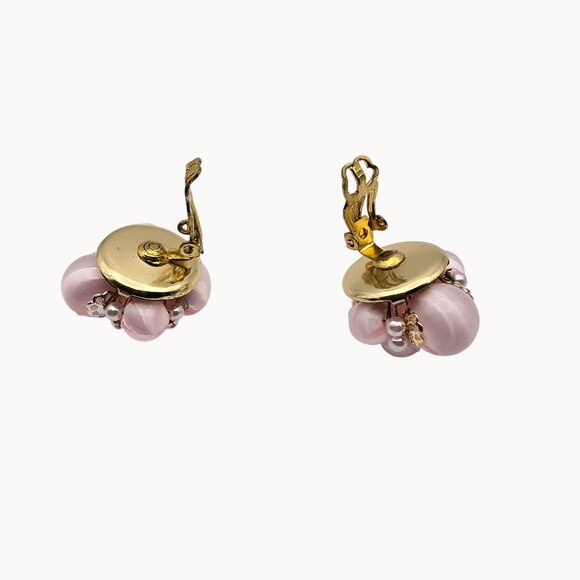 VTG Earrings Pastel Bubblegum Pink Cluster Beaded Clipon Fashion Jewelry Preppy - Picture 5 of 7